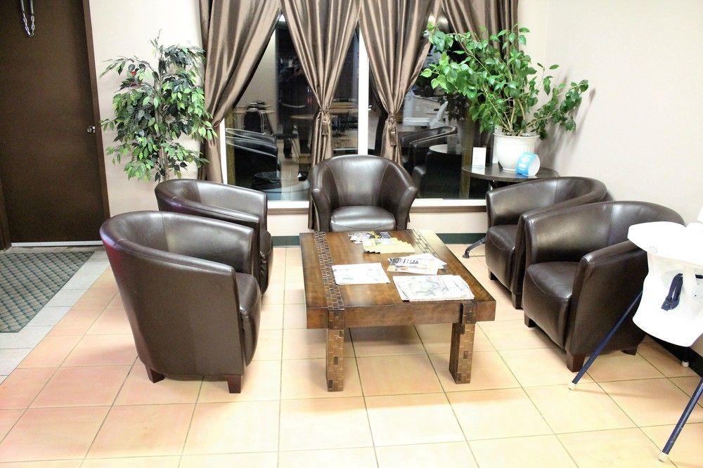Hotel Travelodge By Wyndham Edmonton Airport 2*