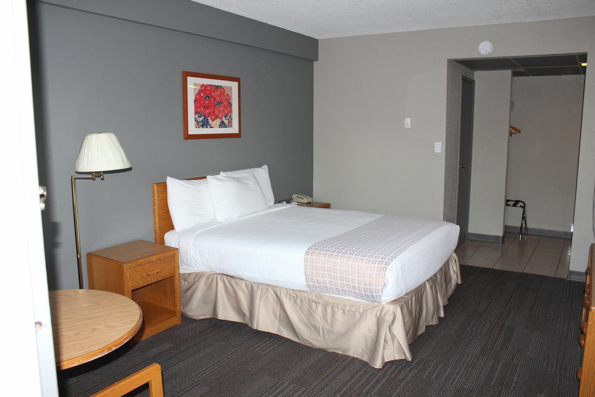 Travelodge By Wyndham Edmonton Airport Leduc